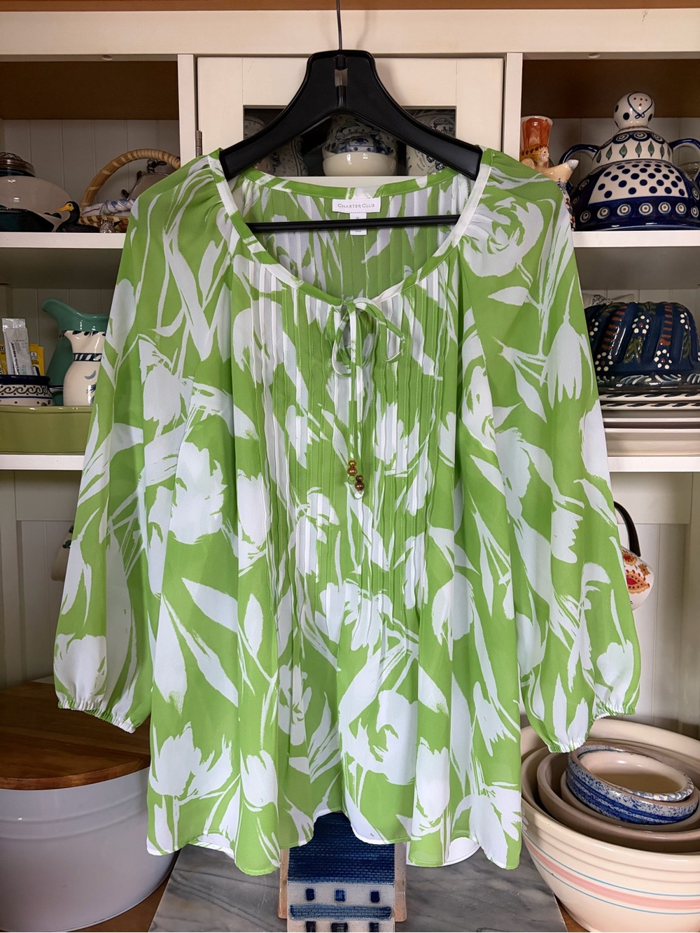 Charter Club XL Green and White Floral Tie-Neck Blouse Semi-sheer